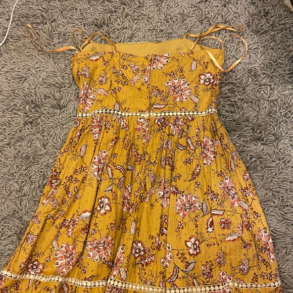 Summer Dress - Picture 3 of 5